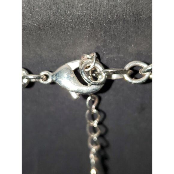 A Silver Tone Chunky Statement Necklace Power Career Evening Metallic - Picture 7 of 10